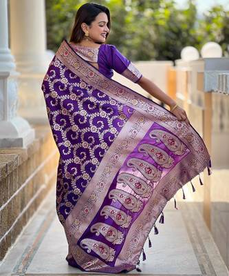 Purple elegant art silk woven saree with rich zari border 2