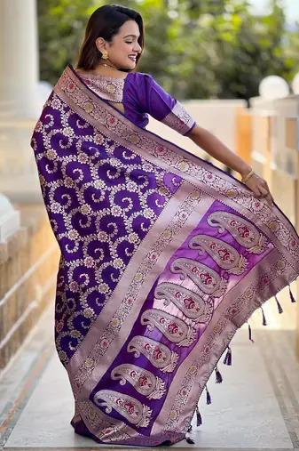 Purple elegant art silk woven saree with rich zari border