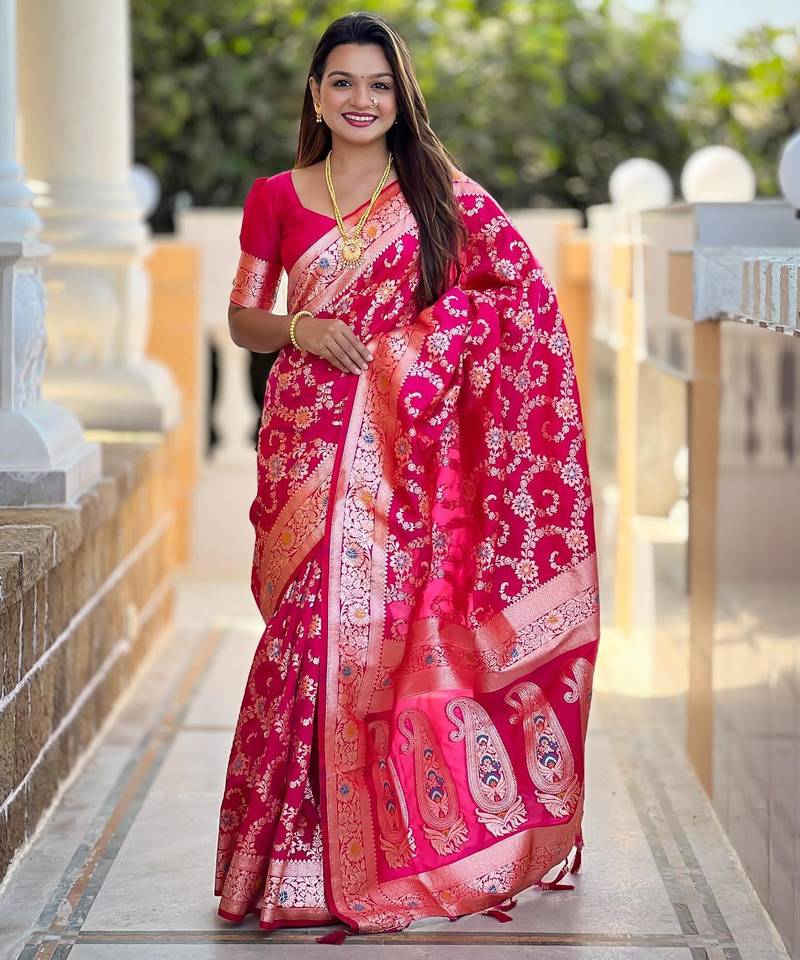 Pink elegant art silk woven saree with rich zari border