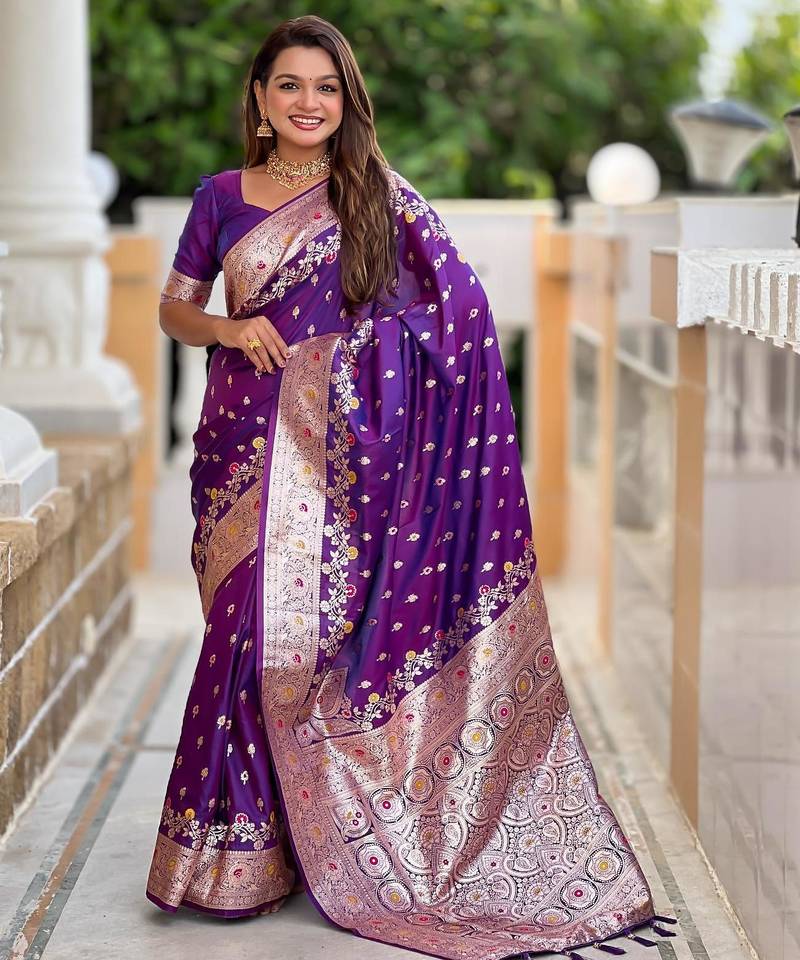 Purple elegant art silk woven saree with rich zari border