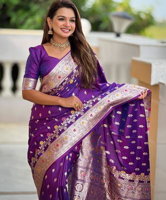 Purple elegant art silk woven saree with rich zari border 4