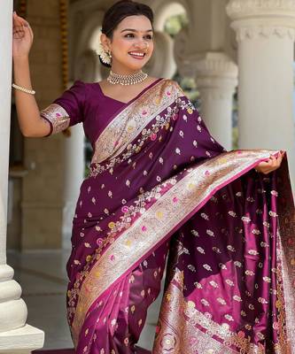 Wine elegant art silk woven saree with rich zari border 3