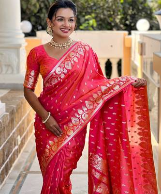 Pink elegant art silk woven saree with rich zari border 4
