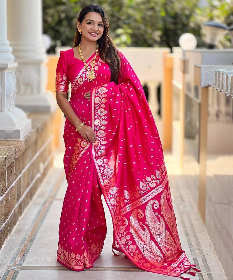 Pink elegant art silk woven saree with rich zari border