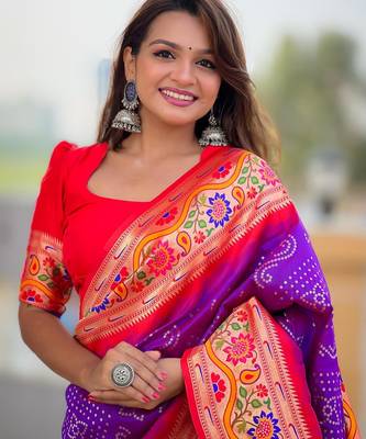 Purple elegant art silk woven saree with rich zari border 3