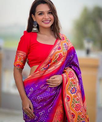 Purple elegant art silk woven saree with rich zari border 4