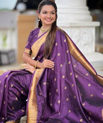 Wine elegant art silk woven saree with rich zari border 5