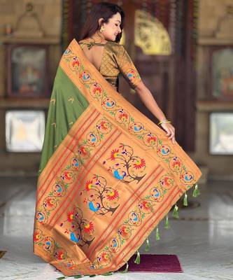 Mehendi elegant art silk woven saree with rich zari border 2