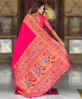 Pink elegant art silk woven saree with rich zari border 2