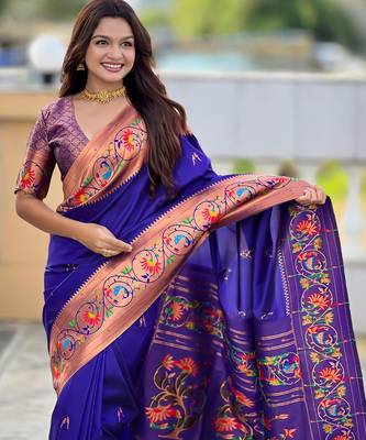 Violet elegant art silk woven saree with rich zari border 4