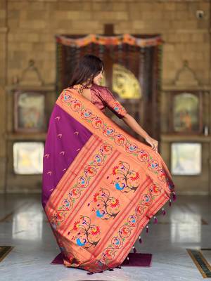 Wine elegant art silk woven saree with rich zari border 2