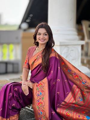 Wine elegant art silk woven saree with rich zari border 5