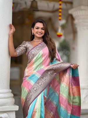 Wine elegant art silk woven saree with rich zari border 3