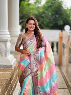 Wine elegant art silk woven saree with rich zari border 4