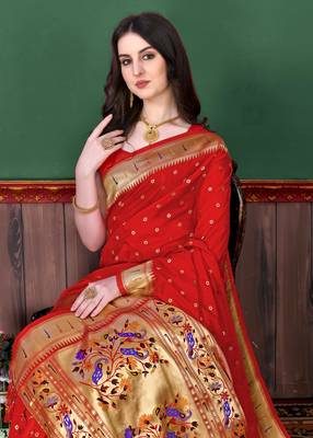 Red elegant art silk woven saree with rich zari border 4