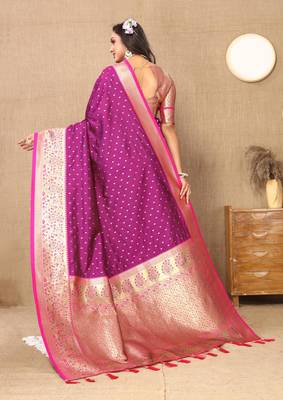 Wine elegant art silk woven saree with rich zari border 2