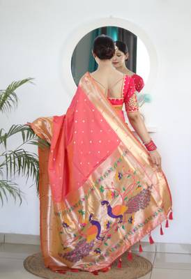Pink elegant art silk woven saree with rich zari border 2