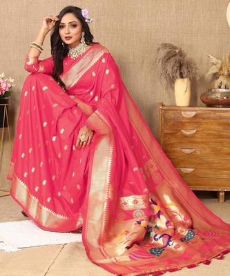 Light pink elegant art silk woven saree with rich zari border 3