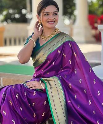 Wine elegant art silk woven saree with rich zari border 4