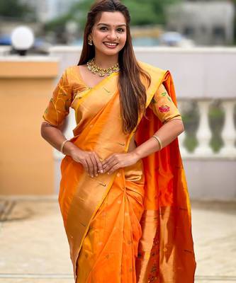 Orange elegant art silk woven saree with rich zari border 4
