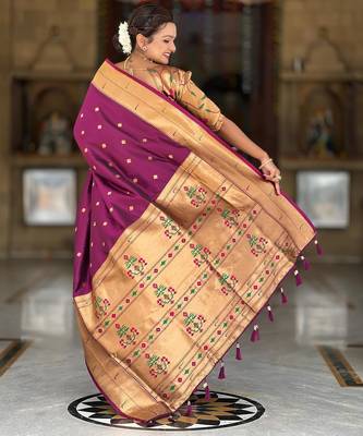 Wine elegant art silk woven saree with rich zari border 2