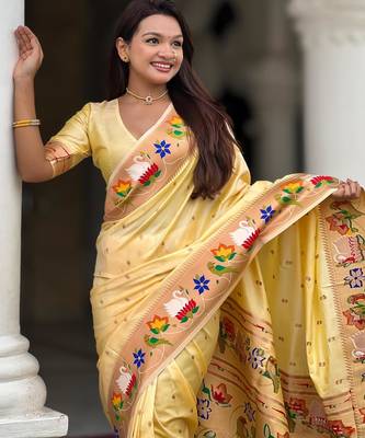 Cream elegant art silk woven saree with rich zari border 3