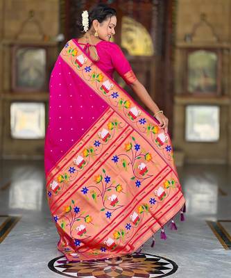 Magenta elegant art silk woven saree with rich zari border 2