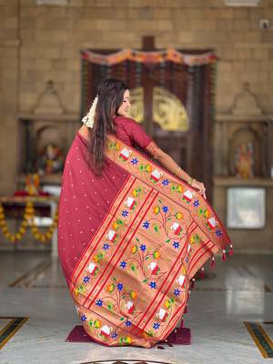 Maroon elegant art silk woven saree with rich zari border 2