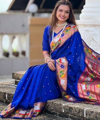  blue elegant art silk woven saree with rich zari border 4