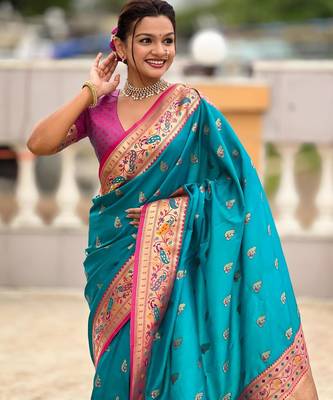 Turquoise elegant art silk woven saree with rich zari border 4