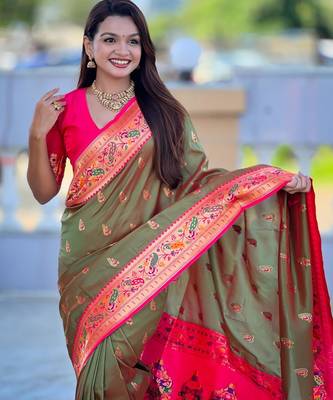 Mehendi elegant art silk woven saree with rich zari border 4