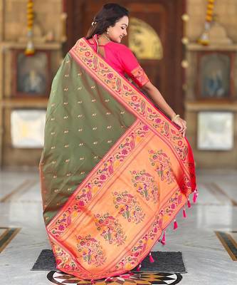 Mehendi elegant art silk woven saree with rich zari border 2
