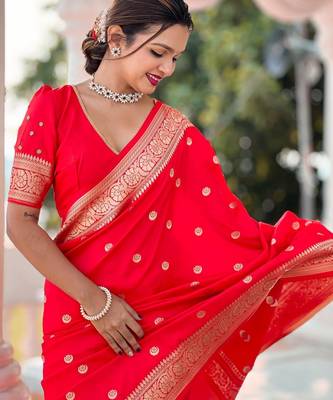 Red elegant art silk woven saree with rich zari border 3