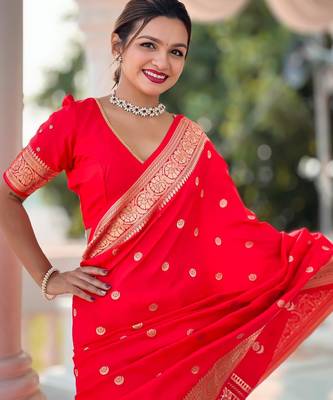 Red elegant art silk woven saree with rich zari border 4
