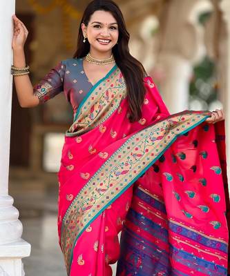 Pink elegant art silk woven saree with rich zari border 3