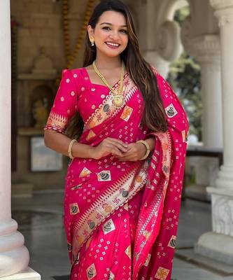 Pink elegant art silk woven saree with rich zari border 4
