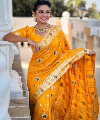 Yellow elegant art silk woven saree with rich zari border 4