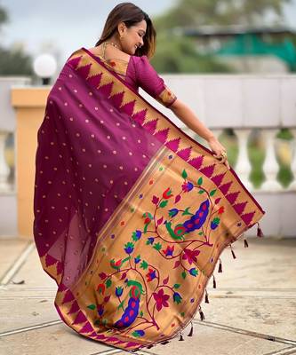 Wine elegant art silk woven saree with rich zari border 2