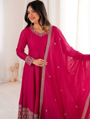 Pretty Pink Dori Embroidered Silk Engagement Wear Anarkali Pant Suit 8
