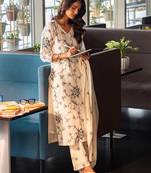 Floral embroidered regular kurta with trousers & with dupatta