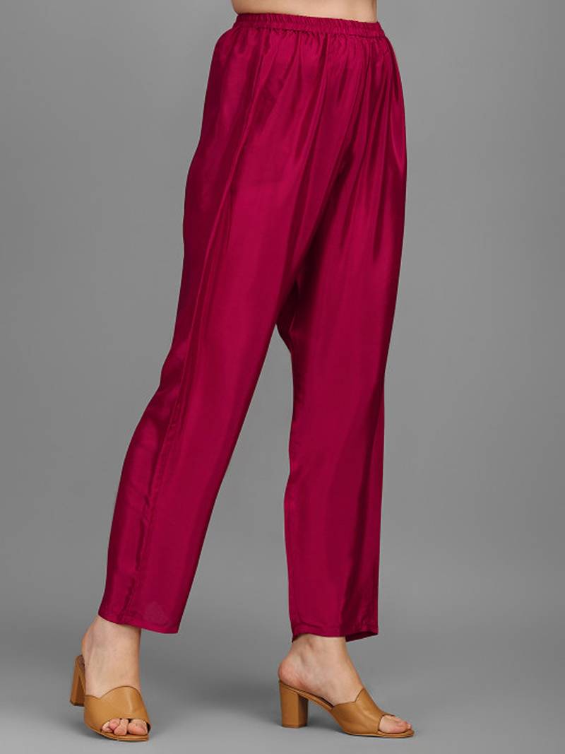 Ethnic motifs embellished straight sequinned kurta with trousers