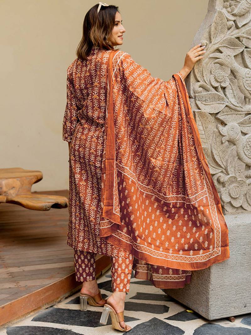 Floral printed gotta patti pure cotton kurta with trousers & with dupatta