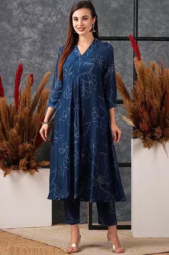 Floral printed regular kurta with trousers