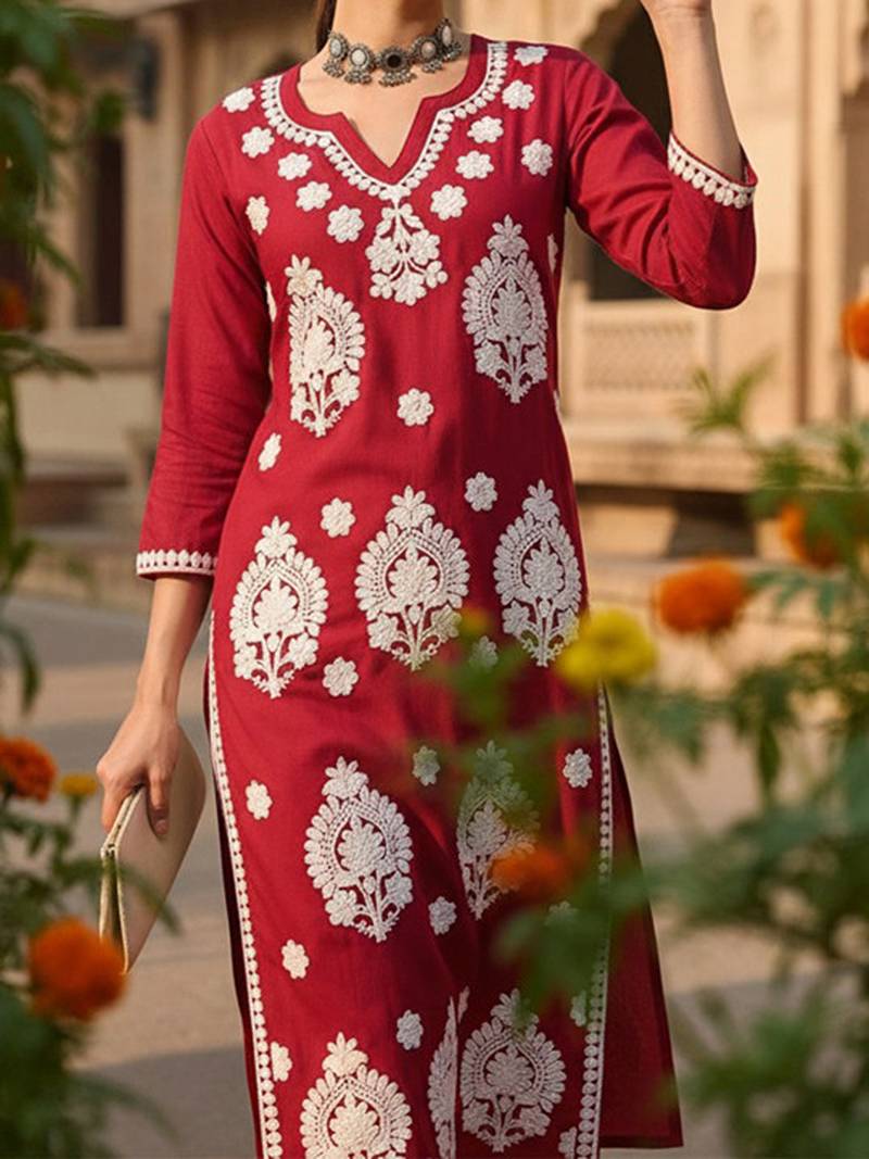 Round neck thread work straight kurta