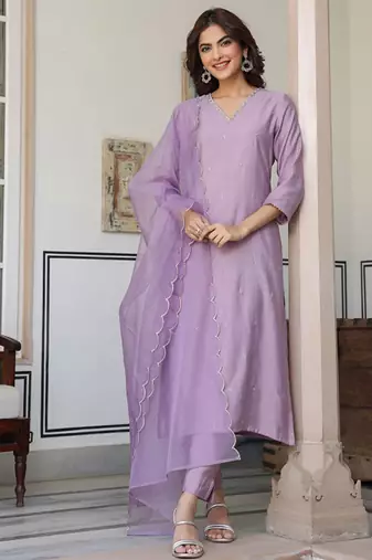 Lavender chinon embellished kurta with pant and dupatta