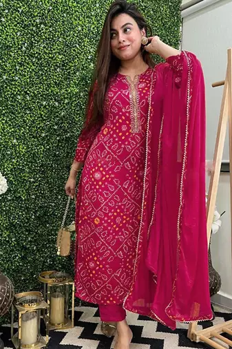 Bandhani printed sequinned straight kurta with trousers & dupatta
