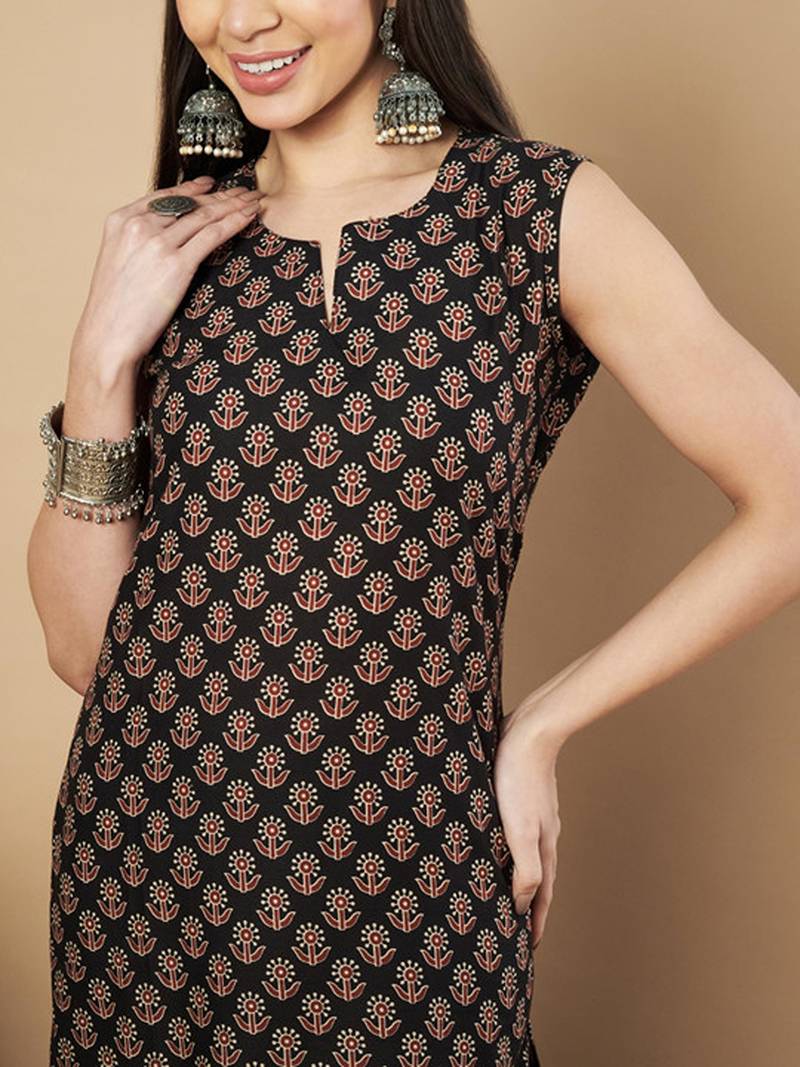 Floral printed notch neck kurta