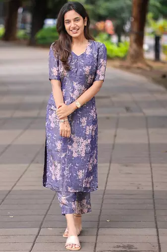 Floral printed regular kurta with trousers