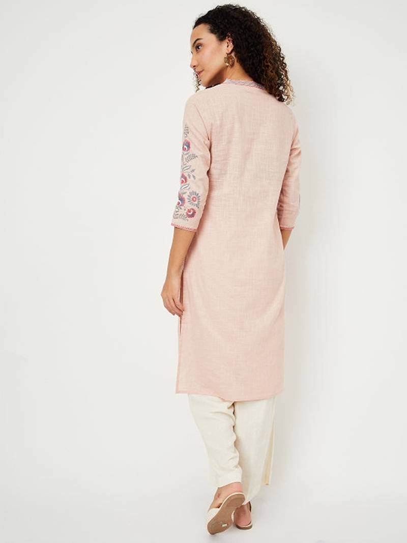 Floral embroidered mandarin collar thread work straight cotton kurta