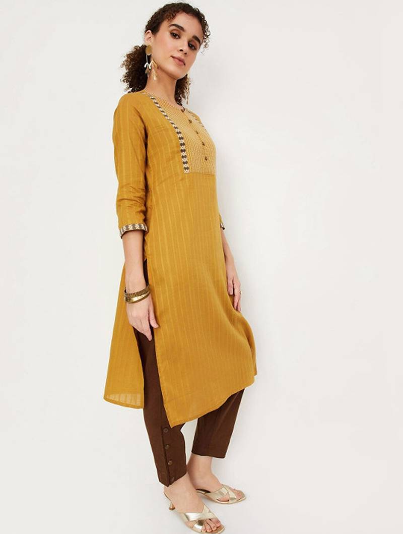 Striped thread work straight kurta